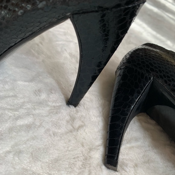 Booties 🖤 - Picture 5 of 15